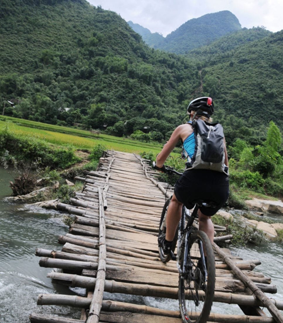 9 Days Hanoi Cycling through hilltribe villages to Luang Prabang
